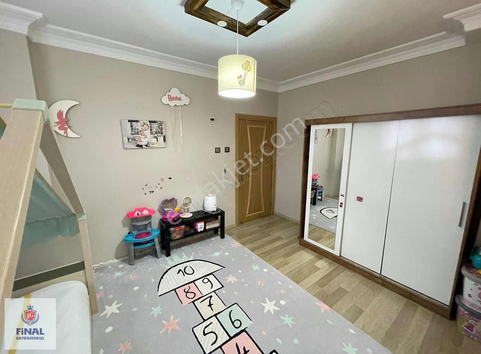 Kenanevrende 3+1 Km İçi Full Yapılı Site İçi Kaçmaz Daire - Görsel 12