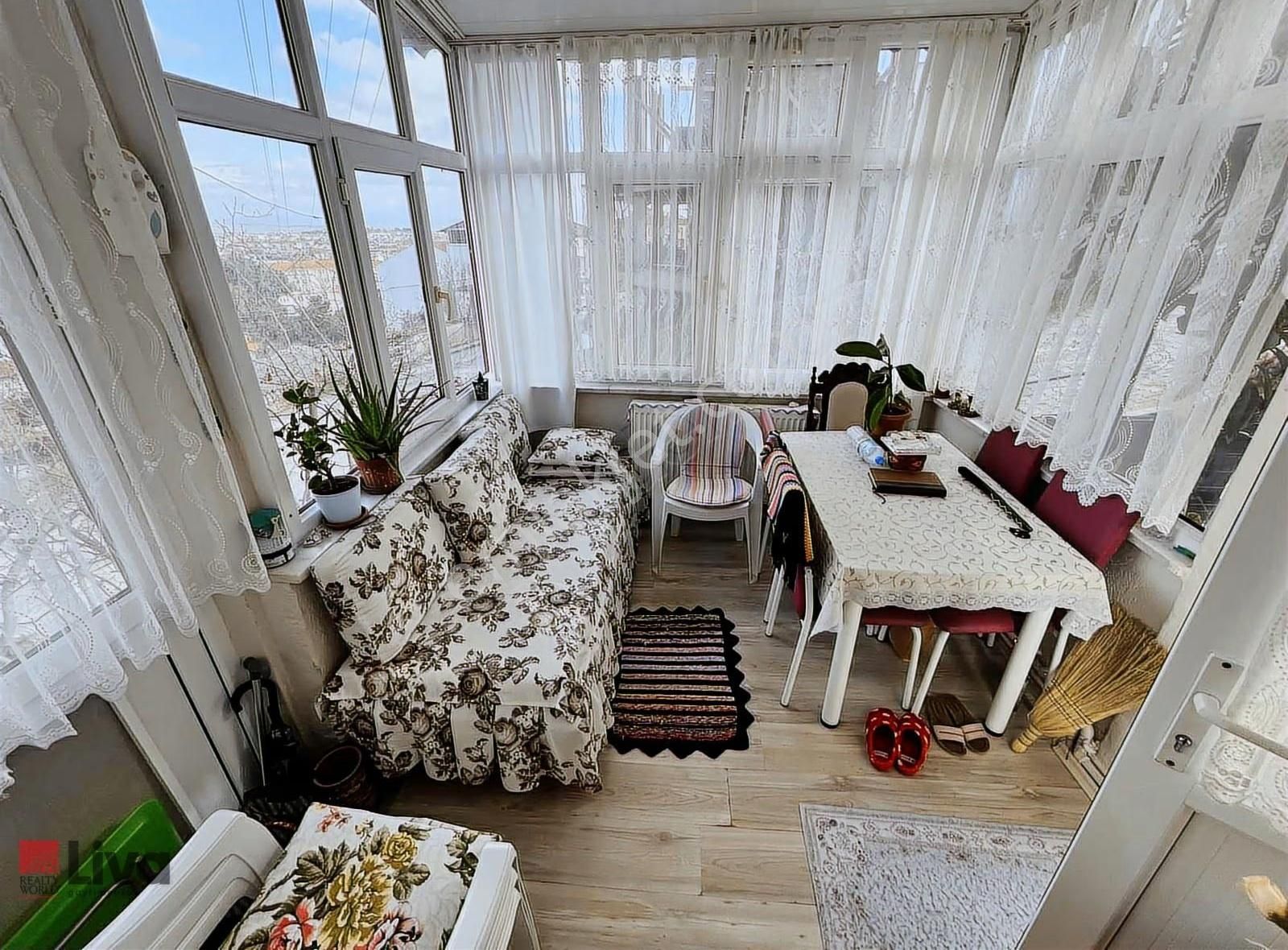 Rw Liva'dan Sütlüce Mah. Satılık 3 Kat İmarlı Müstakil Ev - Görsel 13