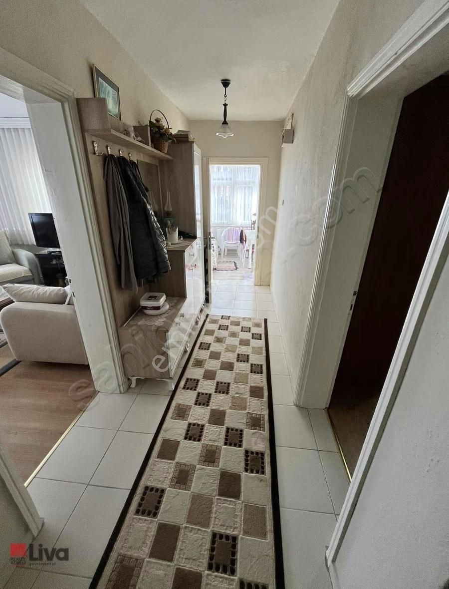 Rw Liva'dan Sütlüce Mah. Satılık 3 Kat İmarlı Müstakil Ev - Görsel 12