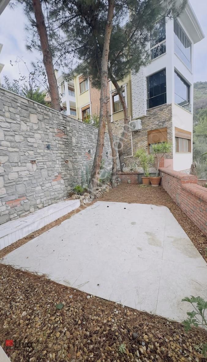 Altınoluk Köyünde | Kesintisiz Panoramik Deniz Manzaralı Villa - Görsel 33