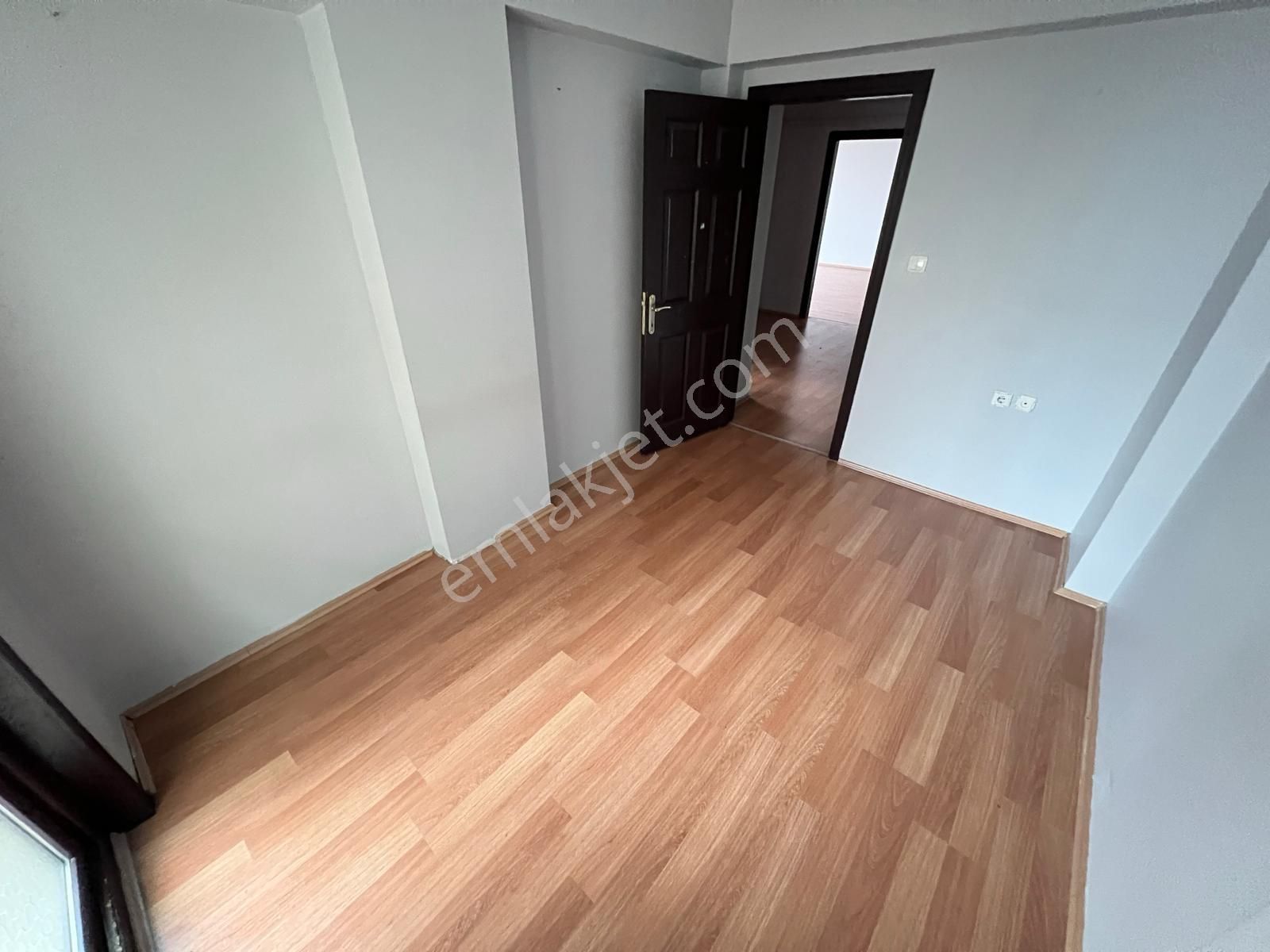 Yayla'da Ara Katta 3+1 Bağımsız Asansörlü Güney Cephe Manzaralı Daire - Görsel 33