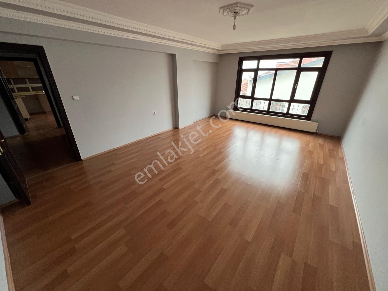 Yayla'da Ara Katta 3+1 Bağımsız Asansörlü Güney Cephe Manzaralı Daire - Görsel 6