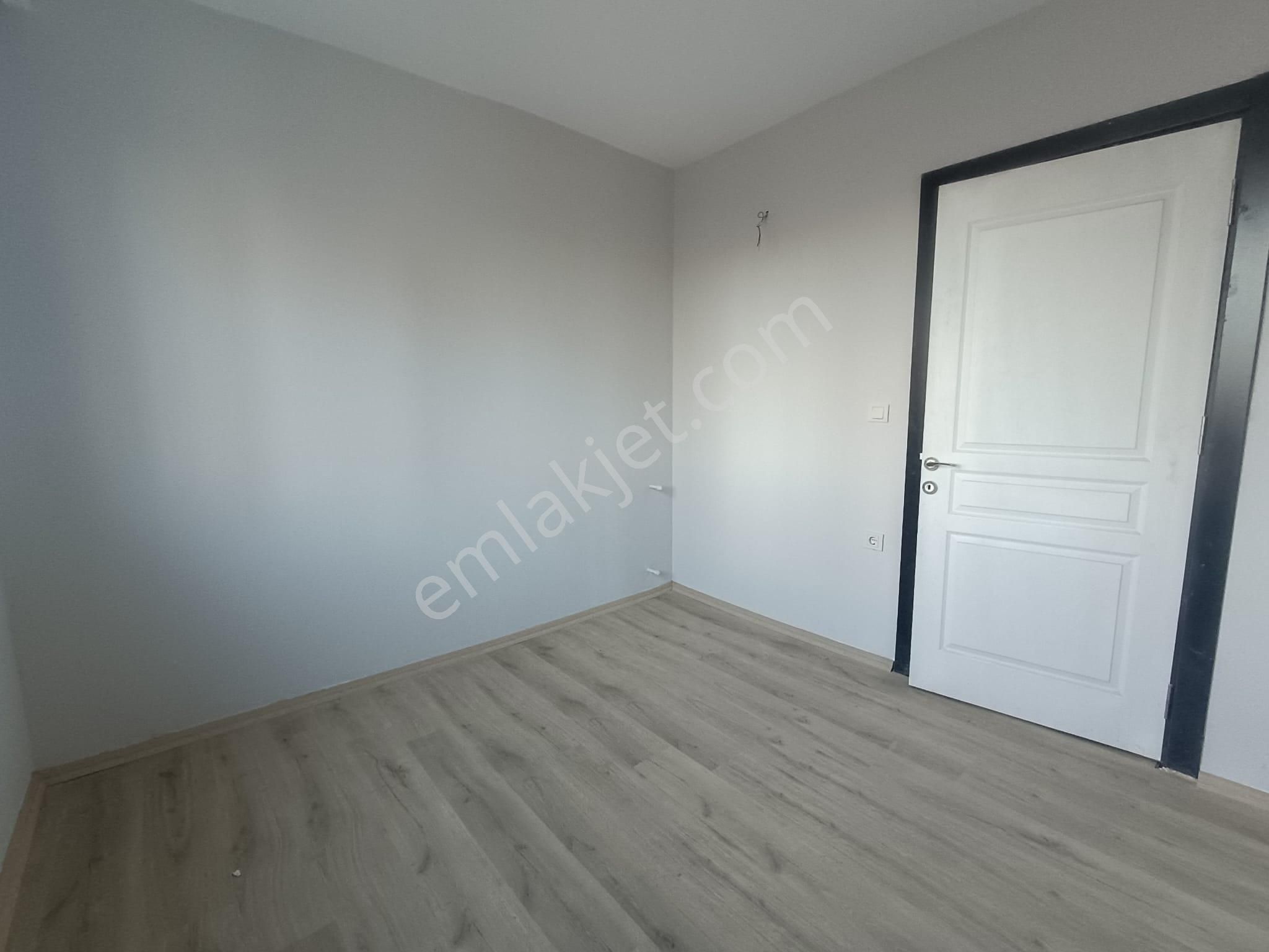 100. Yıl Mahallesi Beyzade Civarı+havuzlu 3+1 Kapalı Mutfak+sıfır Satılık Daire - Görsel 11