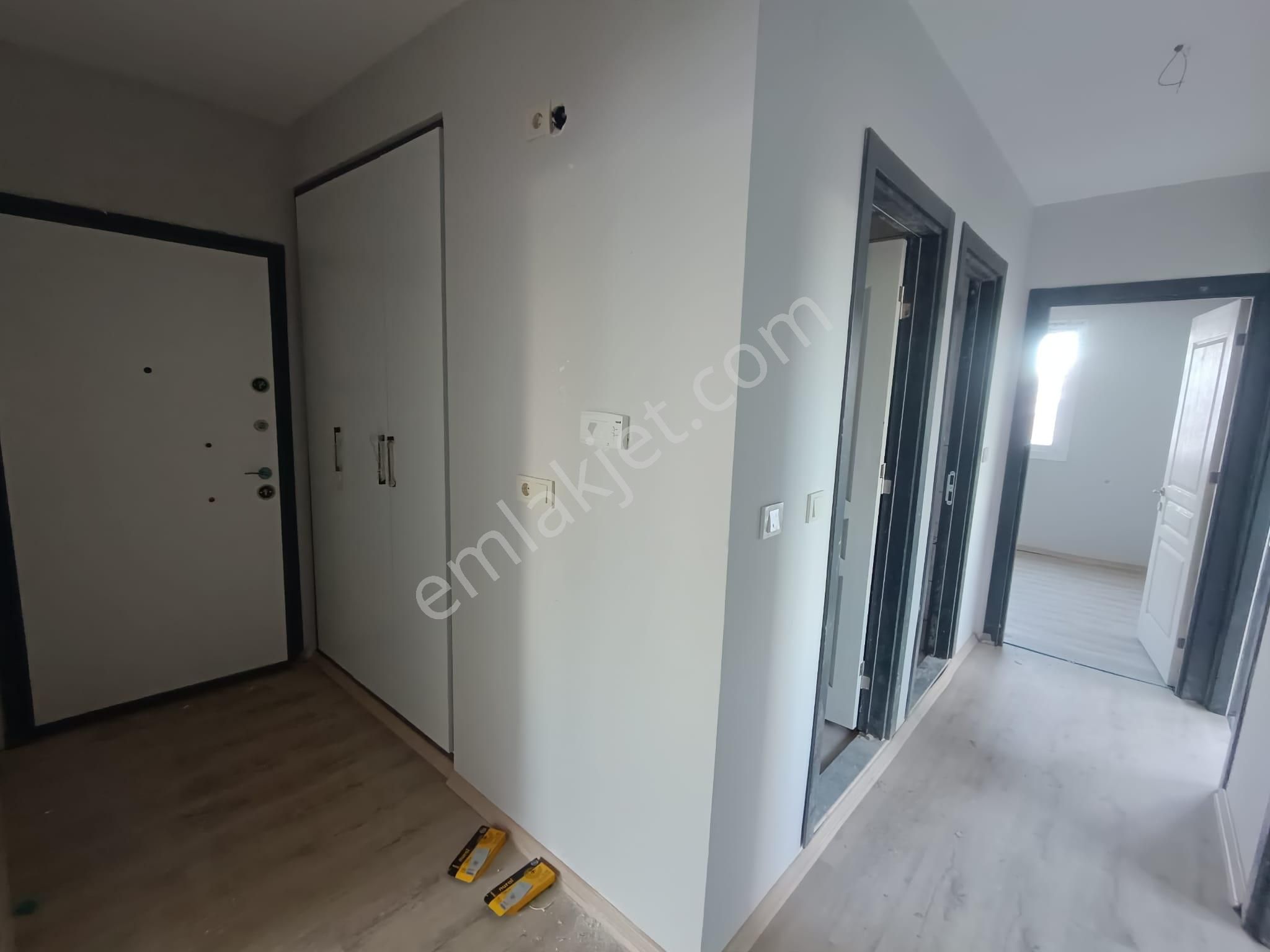 100. Yıl Mahallesi Beyzade Civarı+havuzlu 3+1 Kapalı Mutfak+sıfır Satılık Daire - Görsel 5