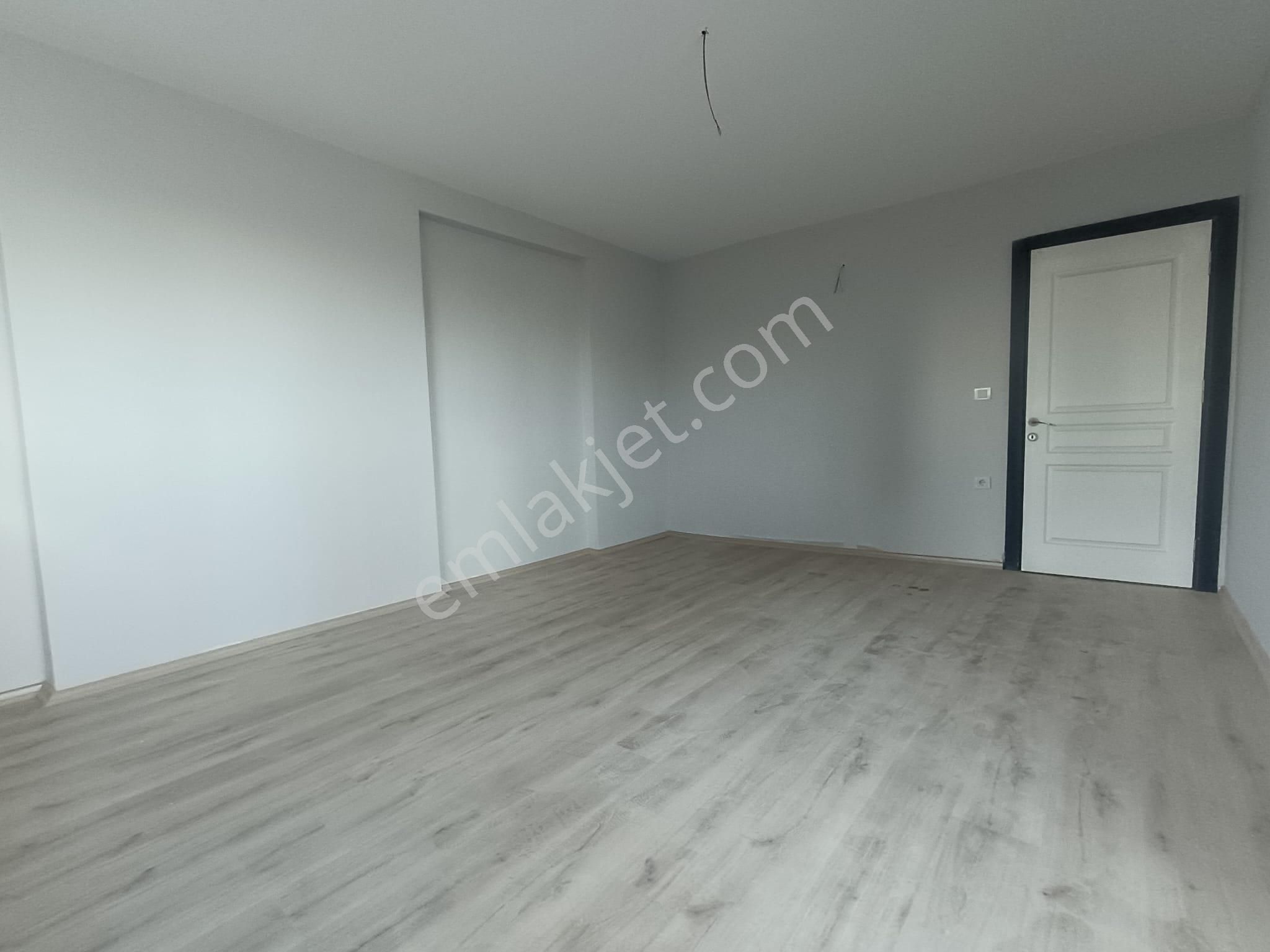 100. Yıl Mahallesi Beyzade Civarı+havuzlu 3+1 Kapalı Mutfak+sıfır Satılık Daire - Görsel 7