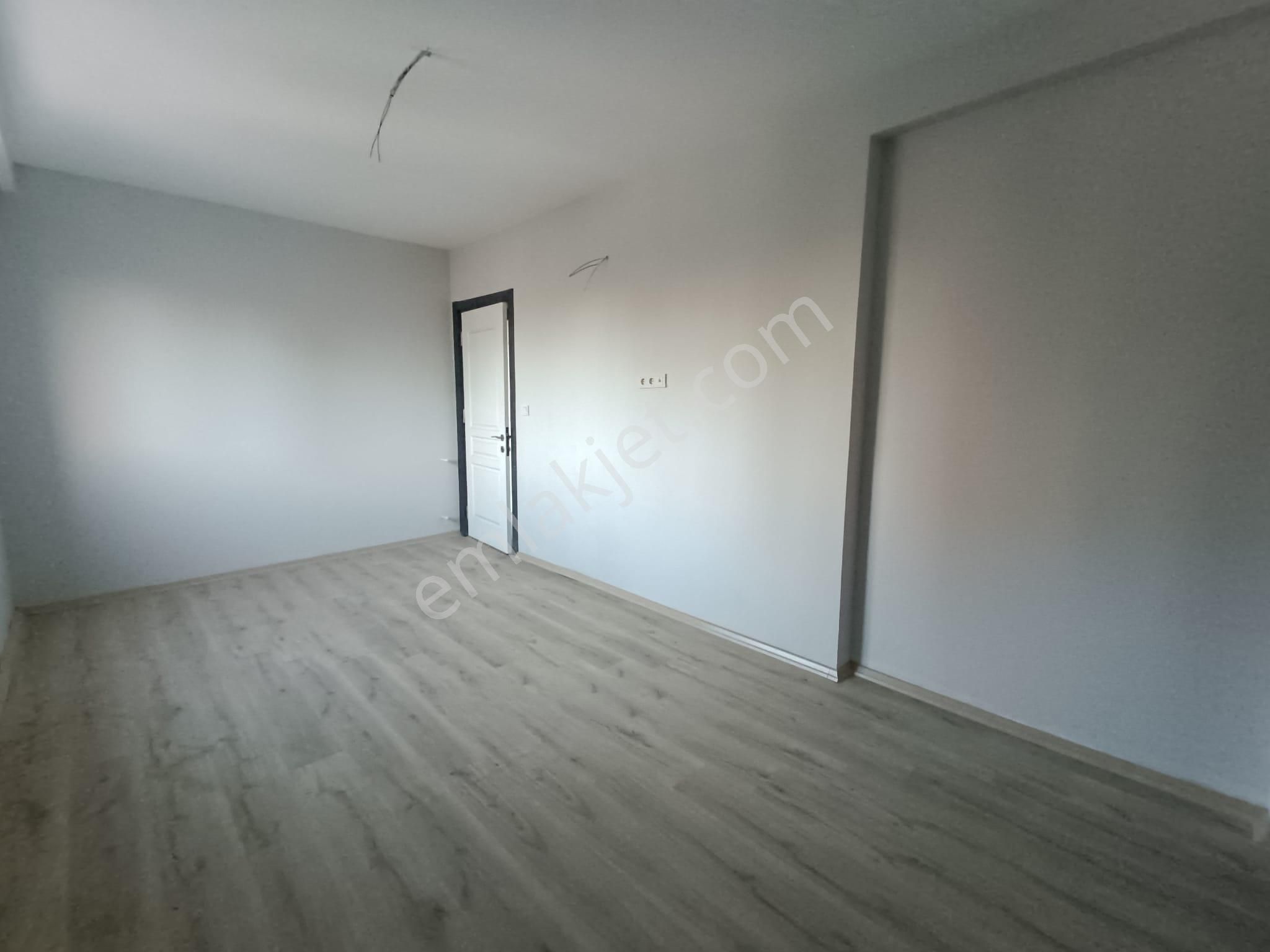 100. Yıl Mahallesi Beyzade Civarı+havuzlu 3+1 Kapalı Mutfak+sıfır Satılık Daire - Görsel 19