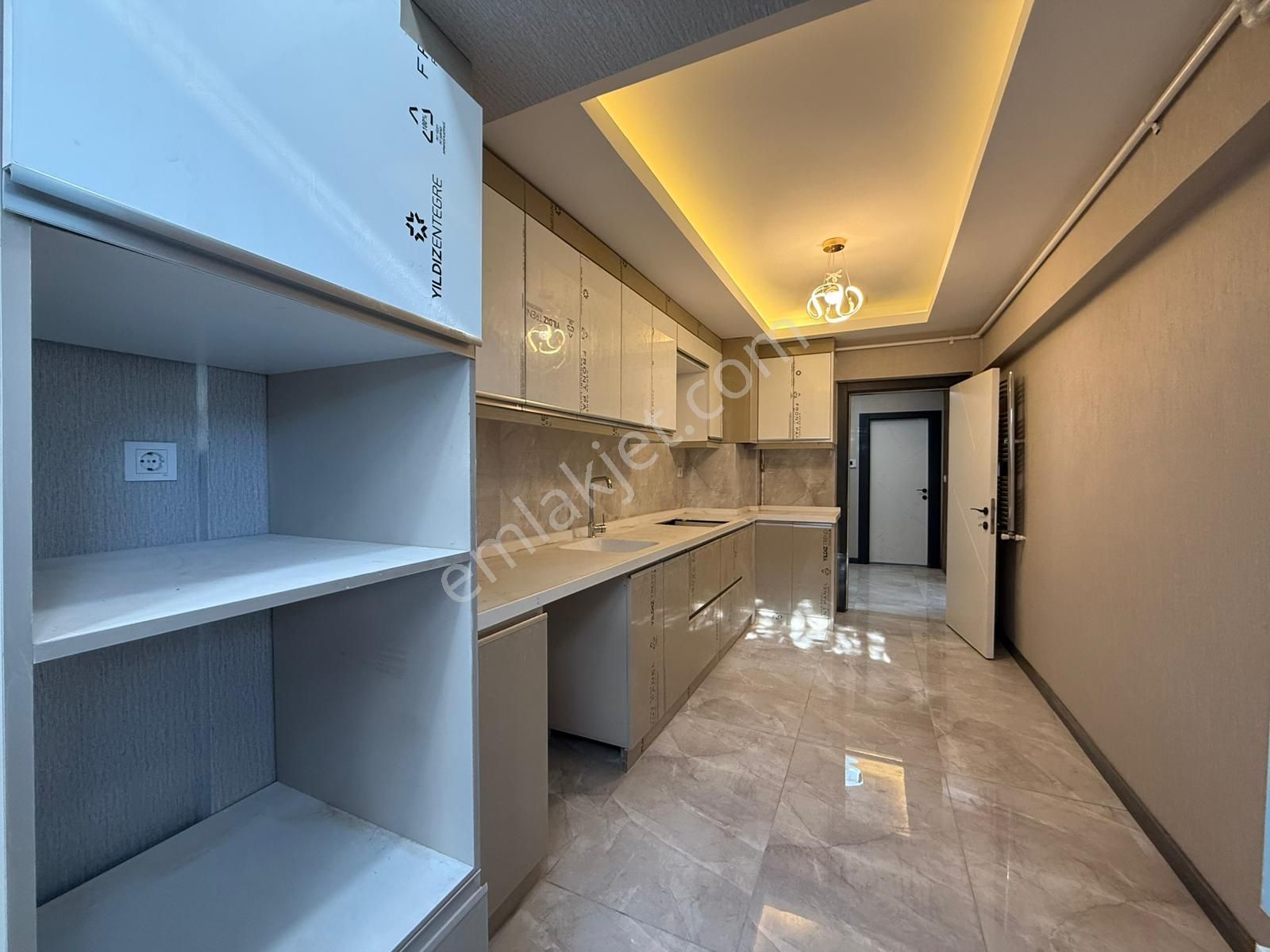 Kariyer'den Etlik Merkezde 3+1 Ultra Lüx Yapılı Kat Konumunda Yüksek Giriş Daire - Görsel 10