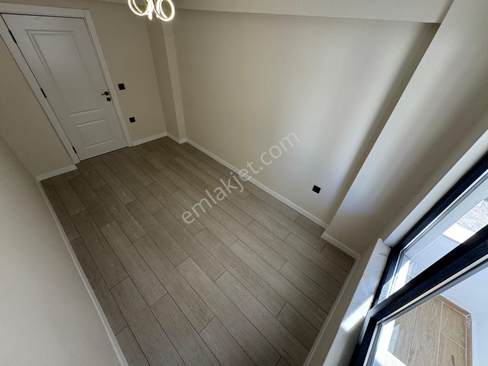 🟠🟠alfa'dan Akçay'da Satılık Lüx Tasarımlı Ön Cephe Arakat Çift Balkon Ayrı Mutfak 3+1 Daire E - Görsel 6