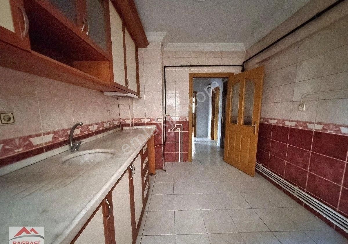 Etlik Caddesi'nde 2+1 Ortakat Bağımsız Açık Cepheli Güney Doğu Cephe Yapılı 2 Balkonlu - Görsel 11