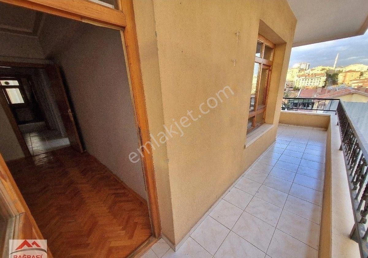 Etlik Caddesi'nde 2+1 Ortakat Bağımsız Açık Cepheli Güney Doğu Cephe Yapılı 2 Balkonlu - Görsel 27