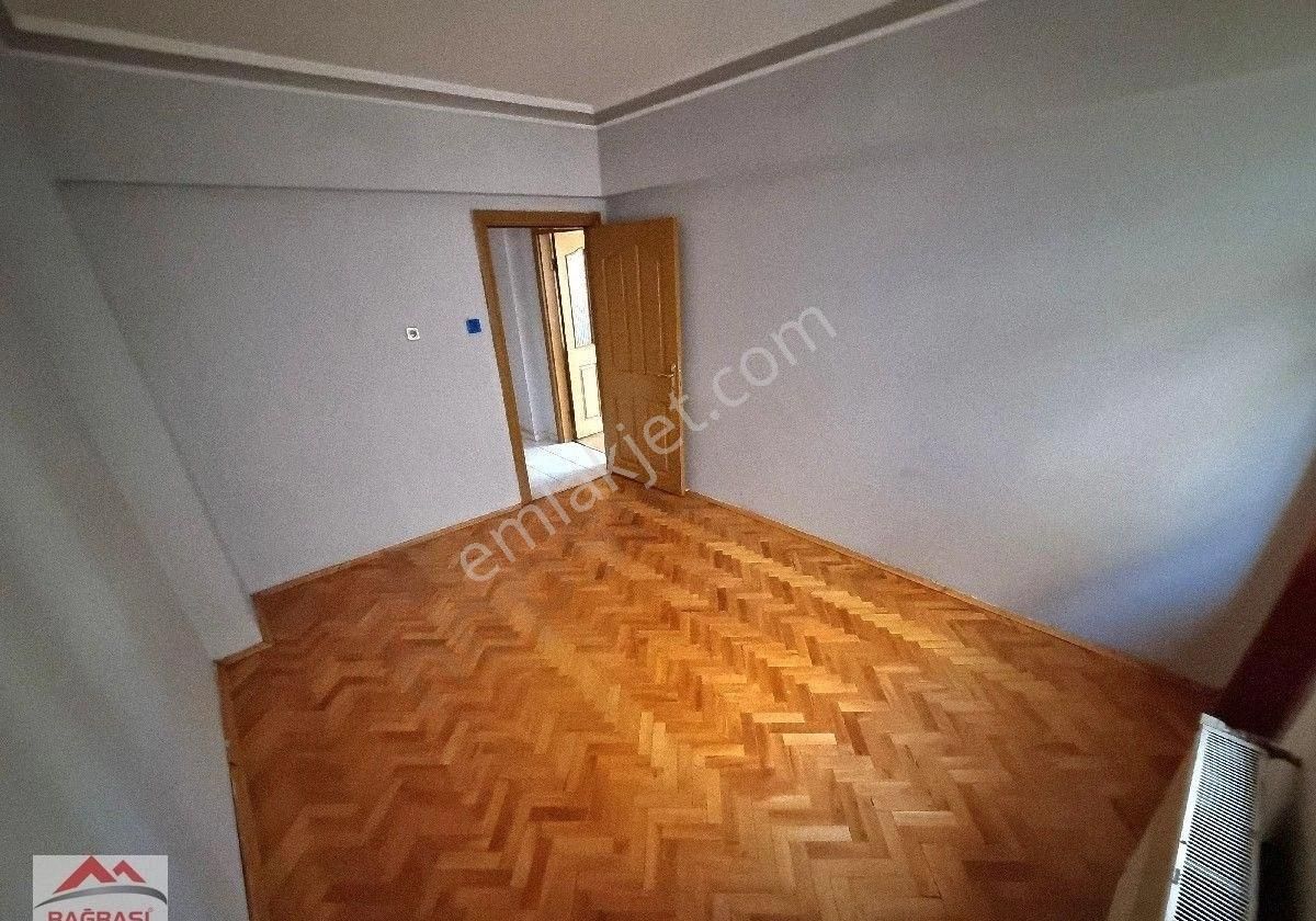 Etlik Caddesi'nde 2+1 Ortakat Bağımsız Açık Cepheli Güney Doğu Cephe Yapılı 2 Balkonlu - Görsel 29