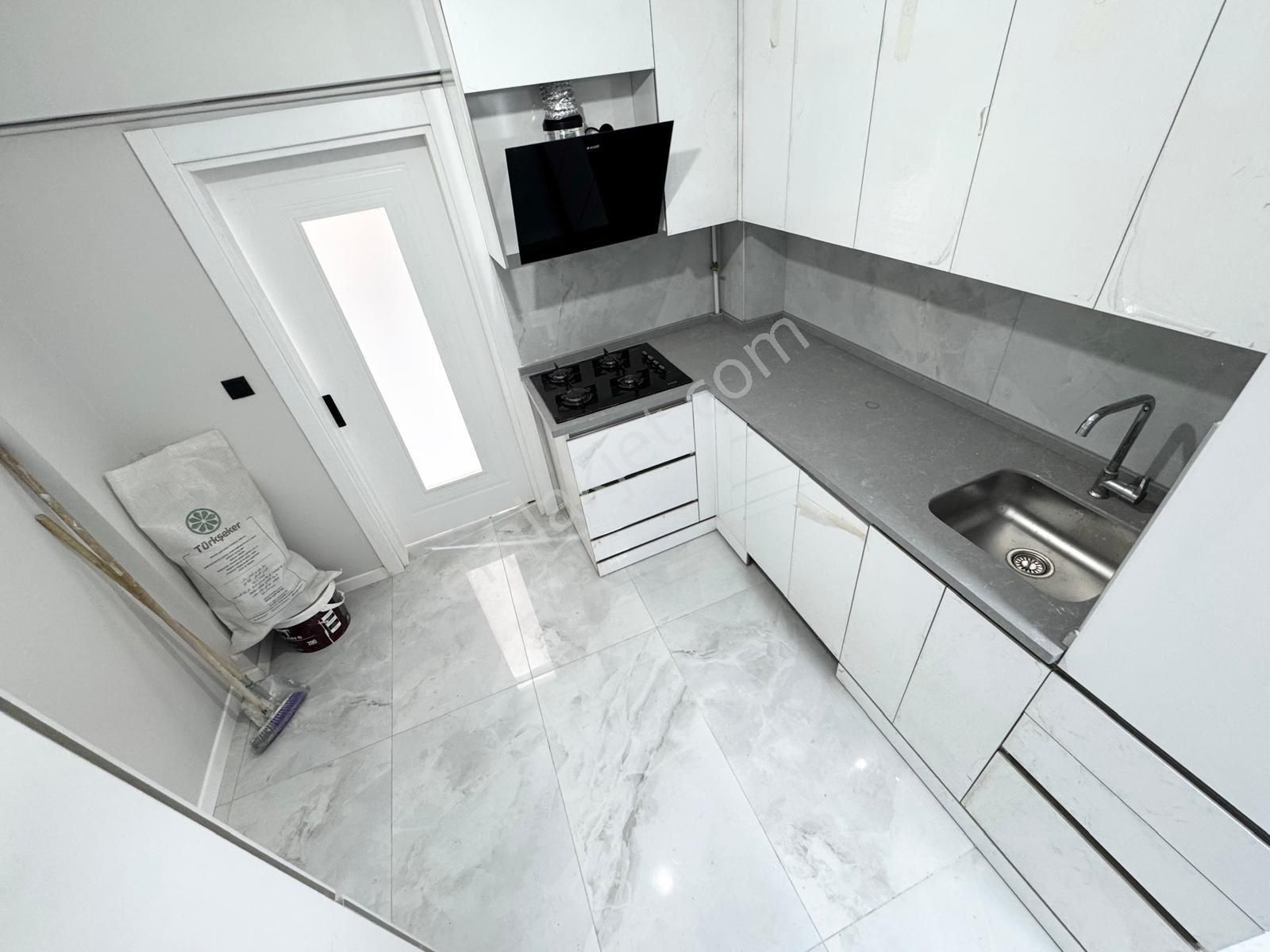 İstasyon Mh'de Bağımsız Lüks Sıfır Özel Dizayn Edilmiş 3+1 Daire - Görsel 6