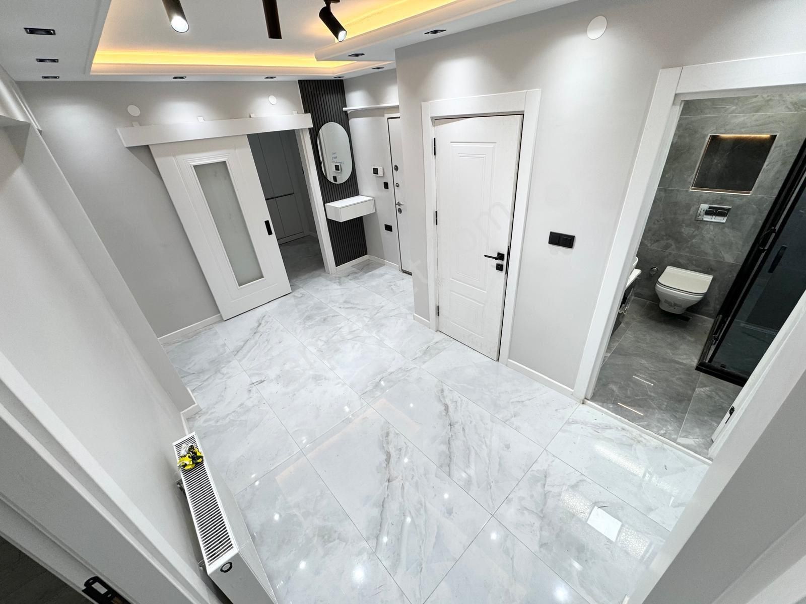 İstasyon Mh'de Bağımsız Lüks Sıfır Özel Dizayn Edilmiş 3+1 Daire - Görsel 16