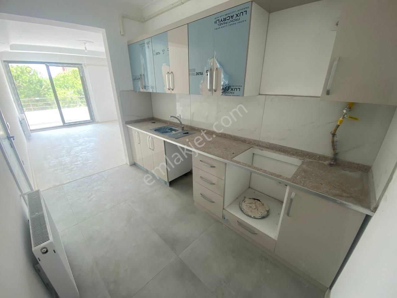 🏡🔴aktiften Bahçelievler'de Doğa İle Şehir Yaşamının Birleştiği Yerde Konforlu Satılık 2+1 Dair - Görsel 4
