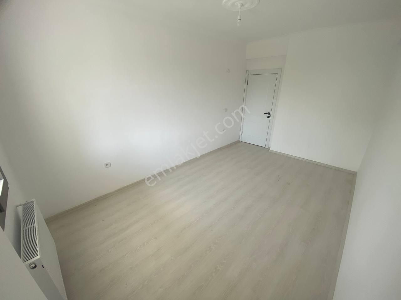 🏡🔴aktiften Bahçelievler'de Doğa İle Şehir Yaşamının Birleştiği Yerde Konforlu Satılık 2+1 Dair - Görsel 10