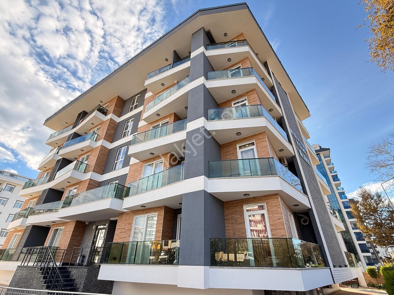 Alanya Mahmutlar Ful Aktiviteli Daire 1+1