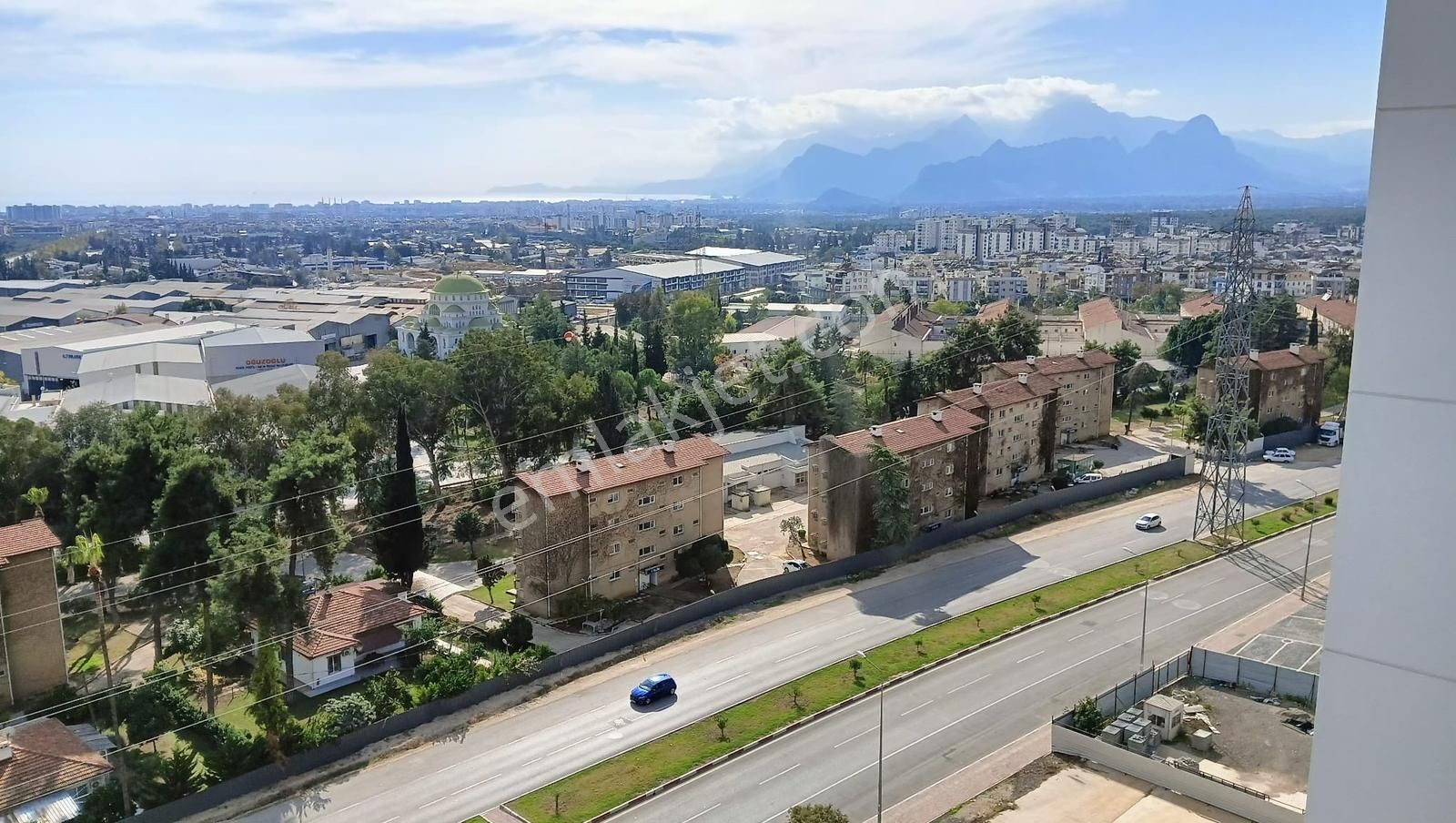 Sur Yapı Antalya Satılık 1+1 Kat.5 61m2 Daire