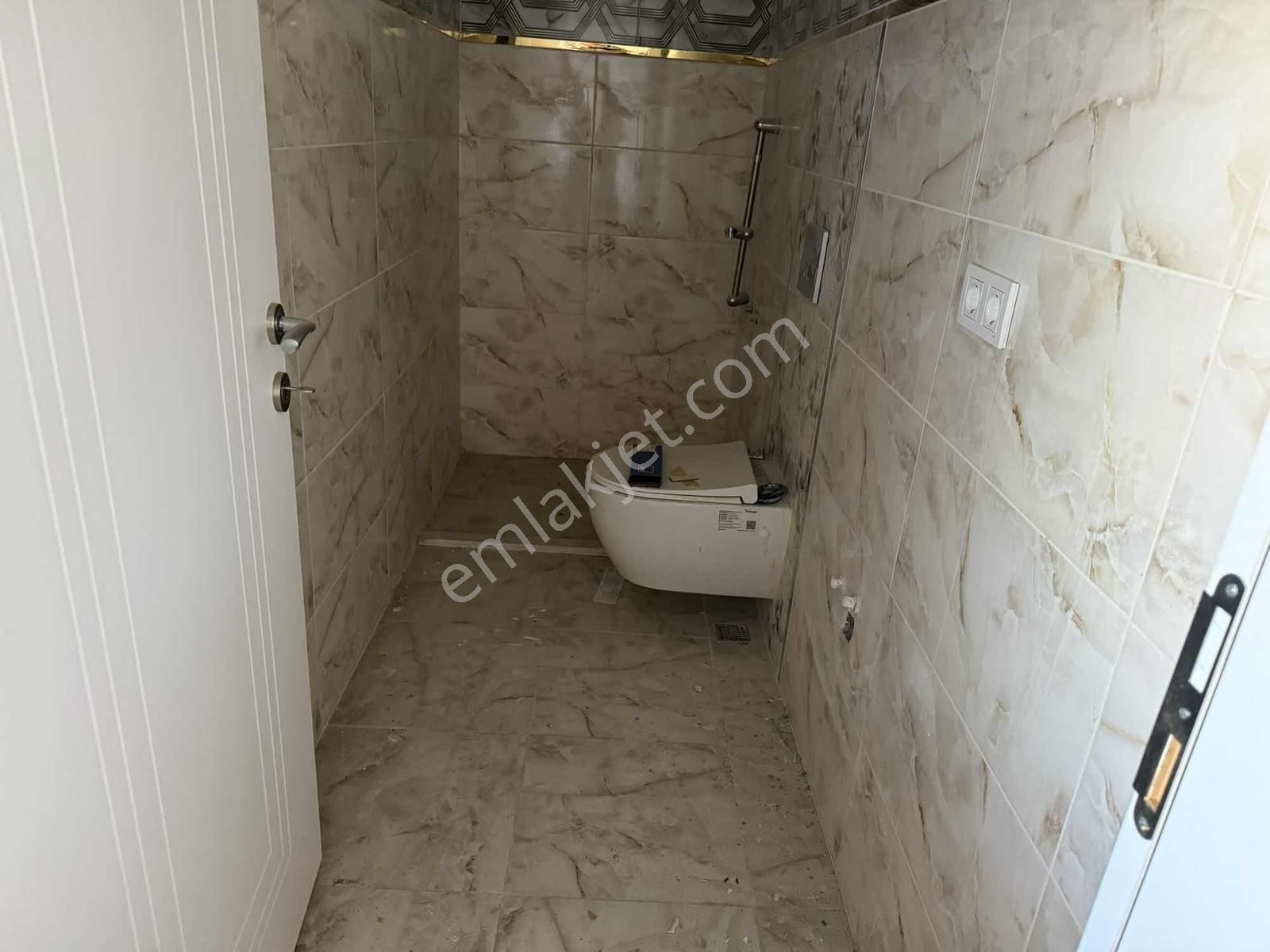 Bıyıkoğlu Emlaktan Satılık 5+1 Dubleks Daire - Görsel 15