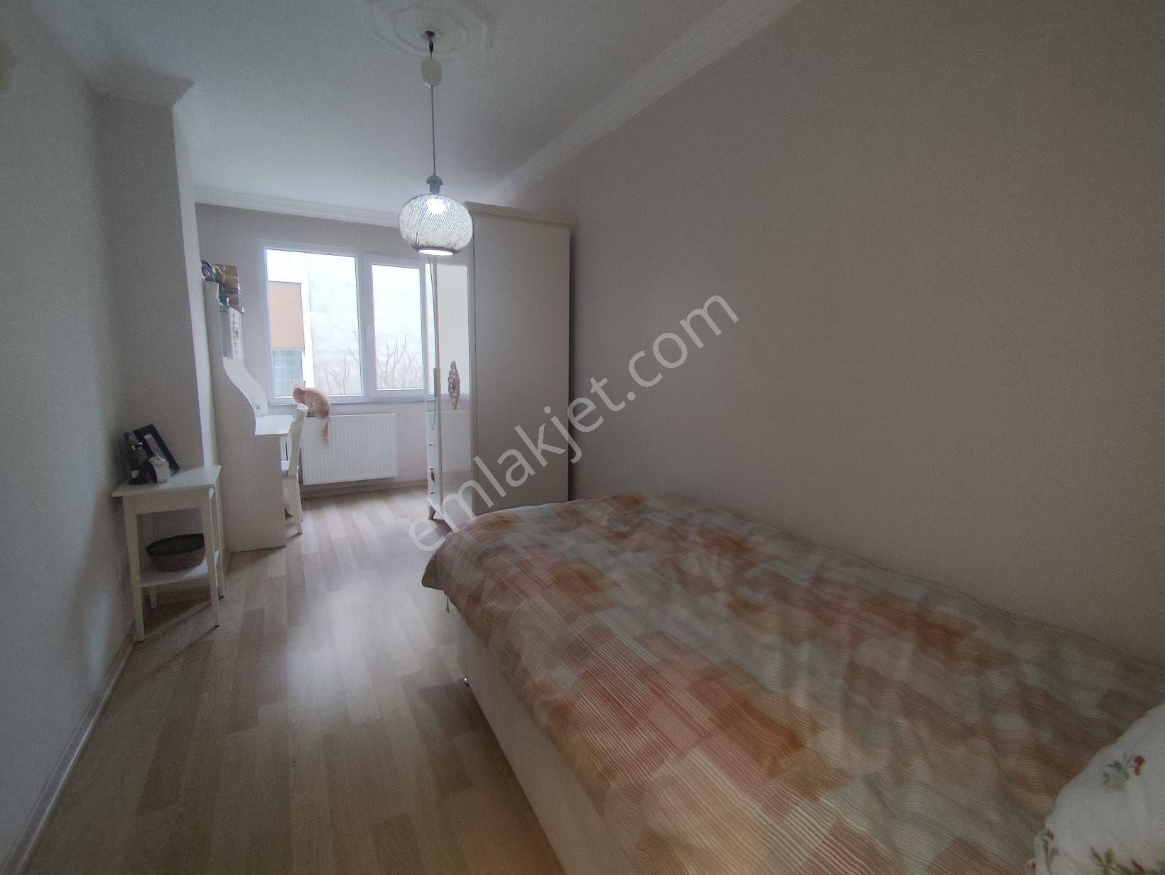 Görgülü Emlaktansatılık3+1sarıgazi - Görsel 3