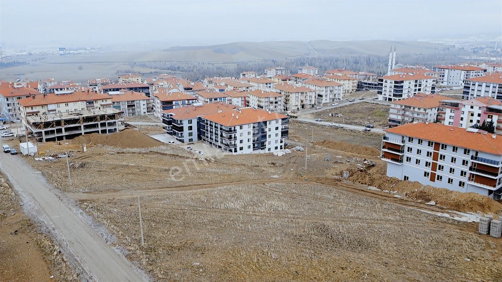 *altınova Da Yüksek Kat İmarlı Bi Daire Getirili Şehrin İçinde* - Görsel 22