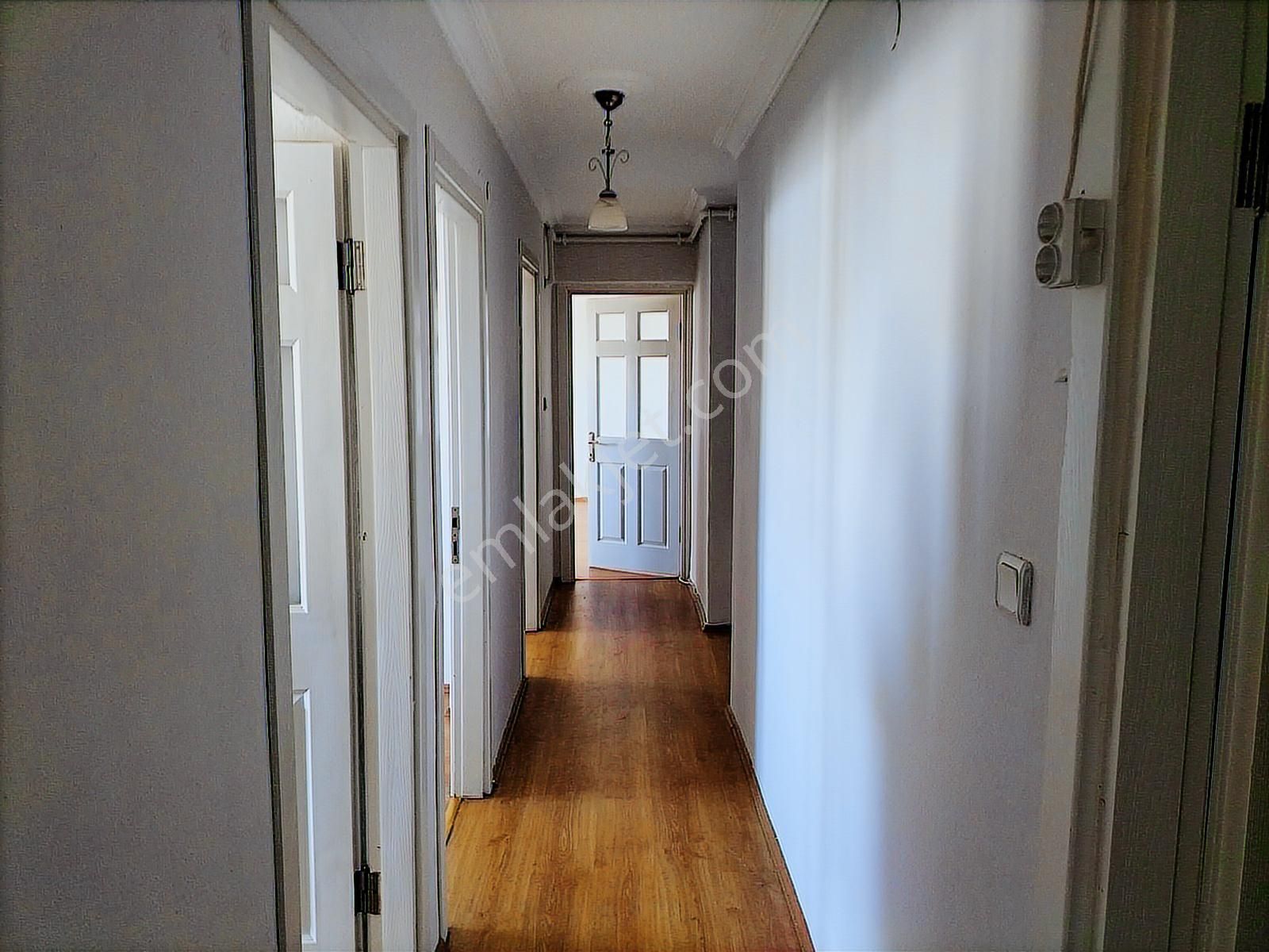 Bayraklı Smyrna Meydanı Yakını Kiralık 3+1 Bakımlı Daire - Görsel 35