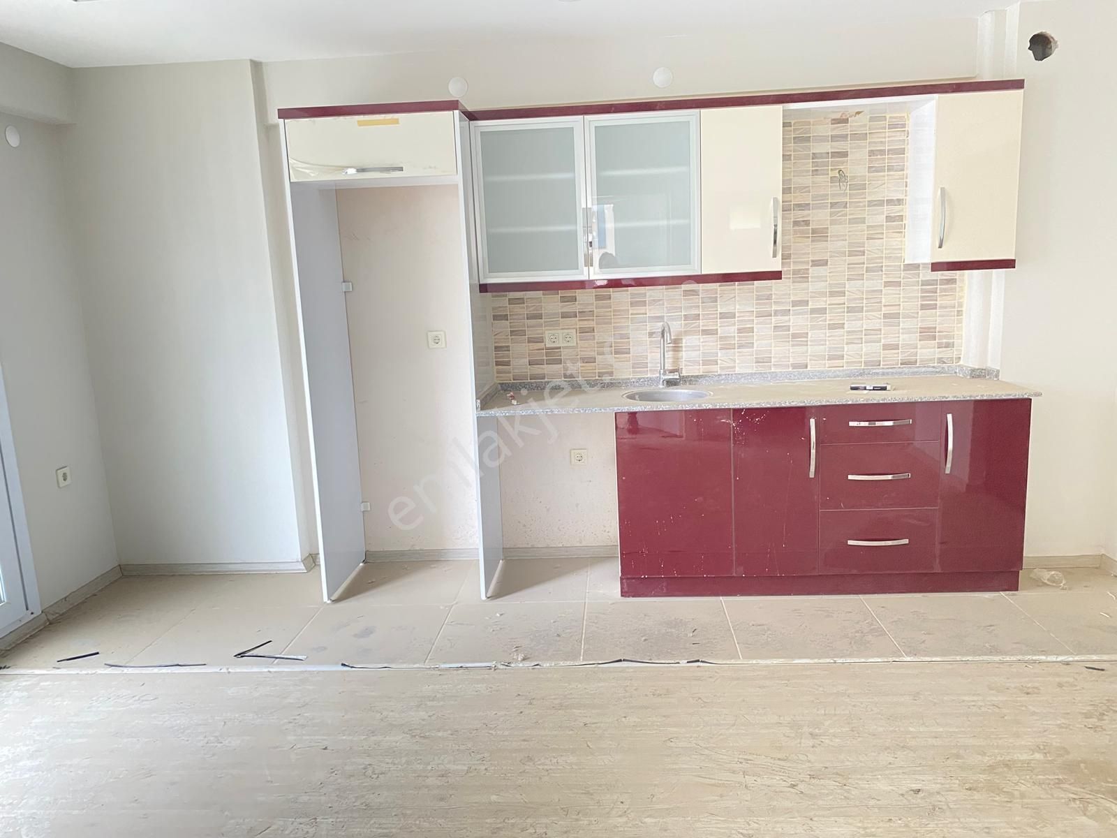 Seyrek Bakırçay Üniversitesi Yakını Satılık 1+1 Sıfır Daire - Görsel 16