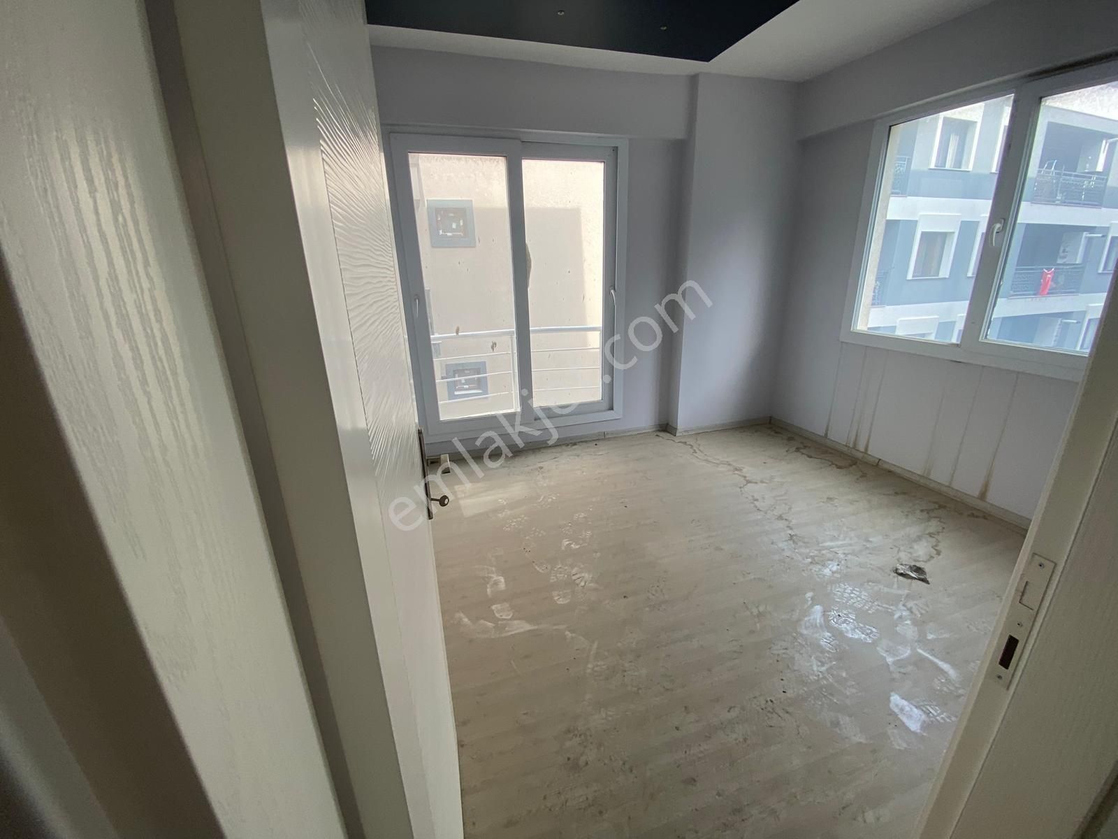 Seyrek Bakırçay Üniversitesi Yakını Satılık 1+1 Sıfır Daire - Görsel 18