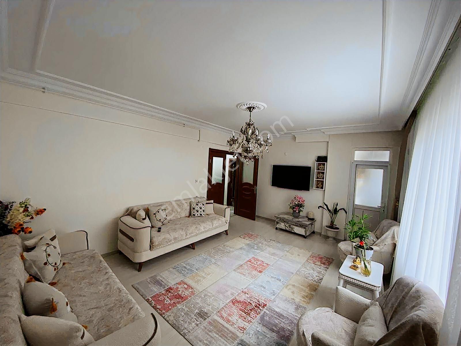 Önlü'den Atatürk Mah'da 3+1 125m2 Bol Ekstralı Arakat Daire - Görsel 3