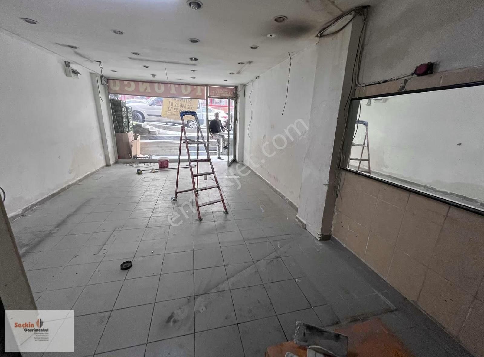 Maltepe Zümrütevlerde Cadde Üzerinde 35 M2 Dükkan - Görsel 6