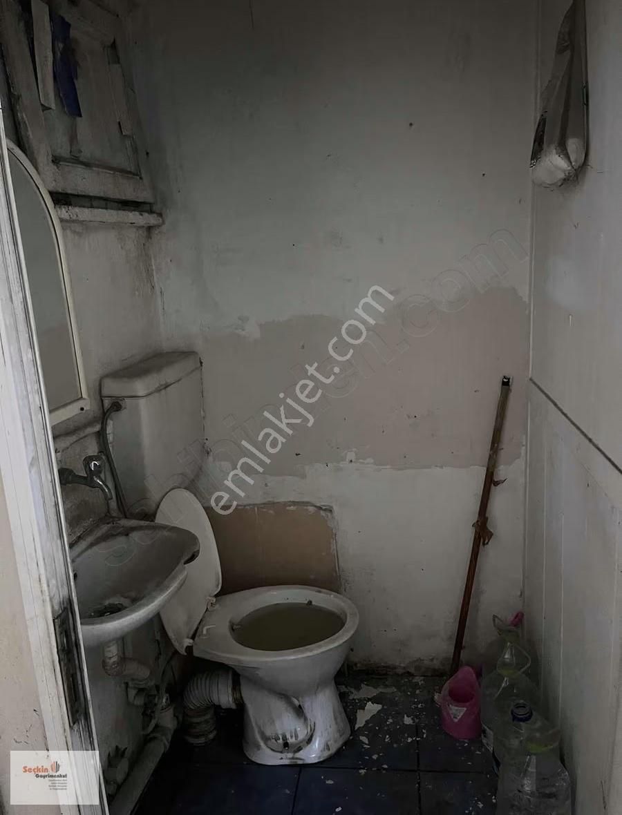 Maltepe Zümrütevlerde Cadde Üzerinde 35 M2 Dükkan - Görsel 5