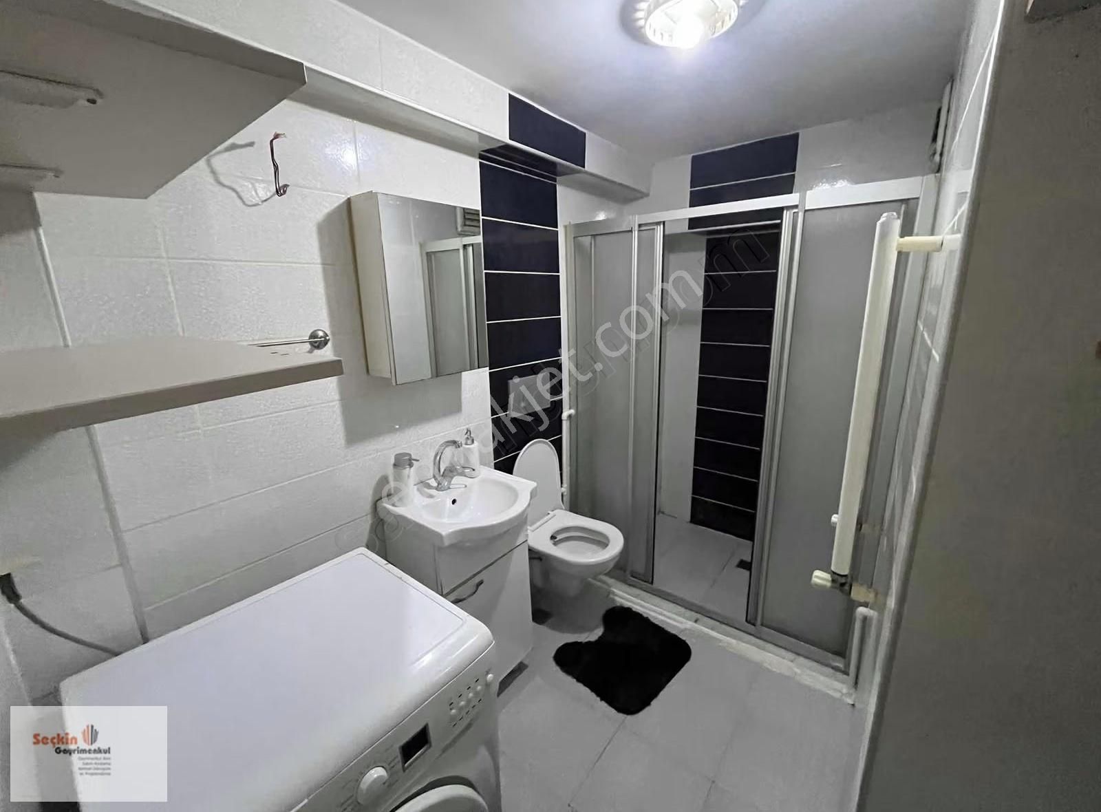 Maltepe Zümrütevlerde Full Eşyalı 1+1 Bahçe Kullanımlı Daire - Görsel 19