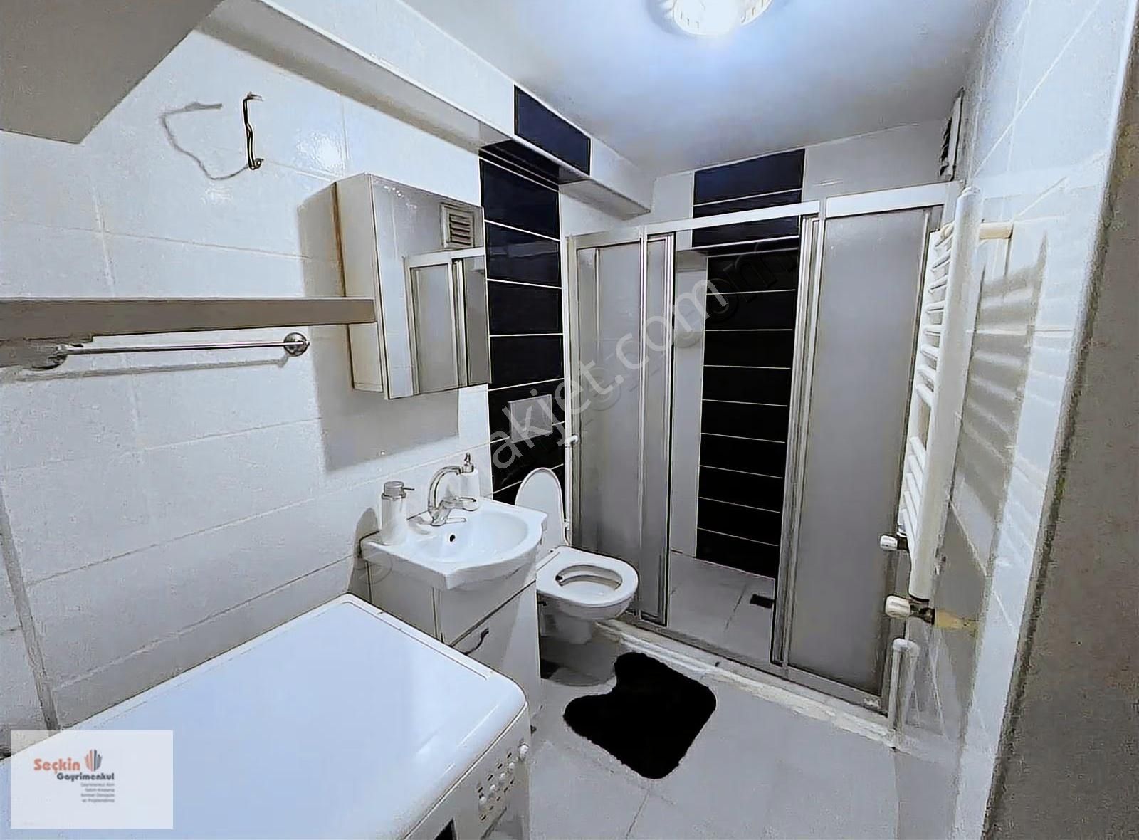 Maltepe Zümrütevlerde Full Eşyalı 1+1 Bahçe Kullanımlı Daire - Görsel 10