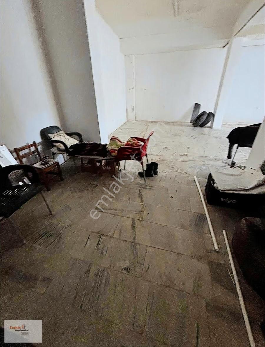 Gülensu Emek Cad Üzerinde Kiralık Dükkan Depo 60 M2 - Görsel 11