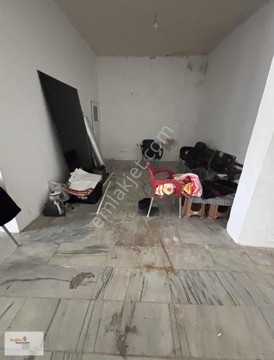 Gülensu Emek Cad Üzerinde Kiralık Dükkan Depo 60 M2 - Görsel 9