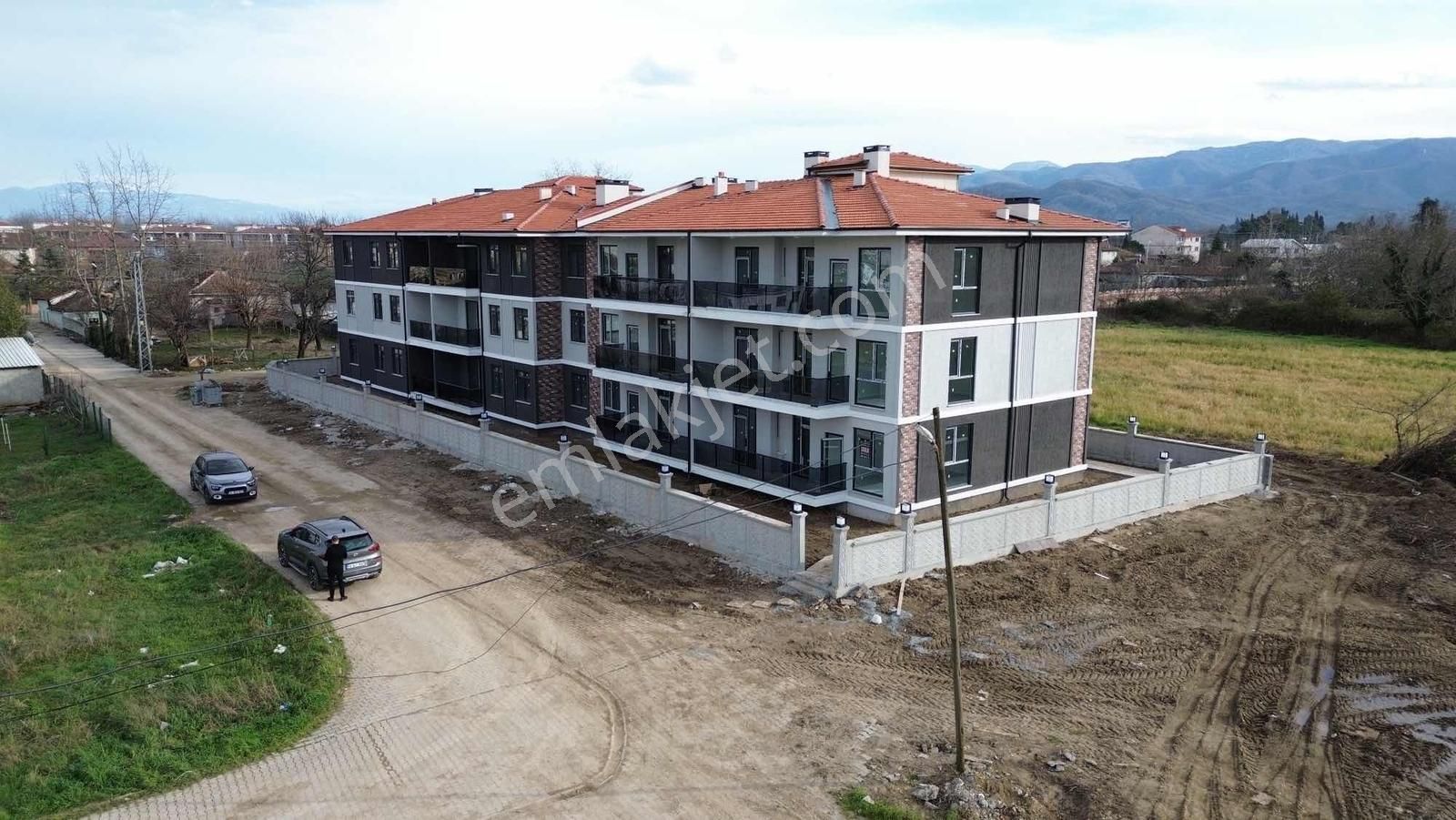 Fırsat!arifiyede Sadıka Sabancı Has.yakını Satılık 3+1 Daire