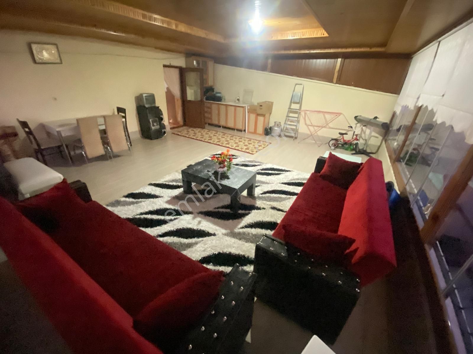 Yılmaz Gayrimenkulden Kacırılmayacak Teras 4+2 Fırsat Dairesi