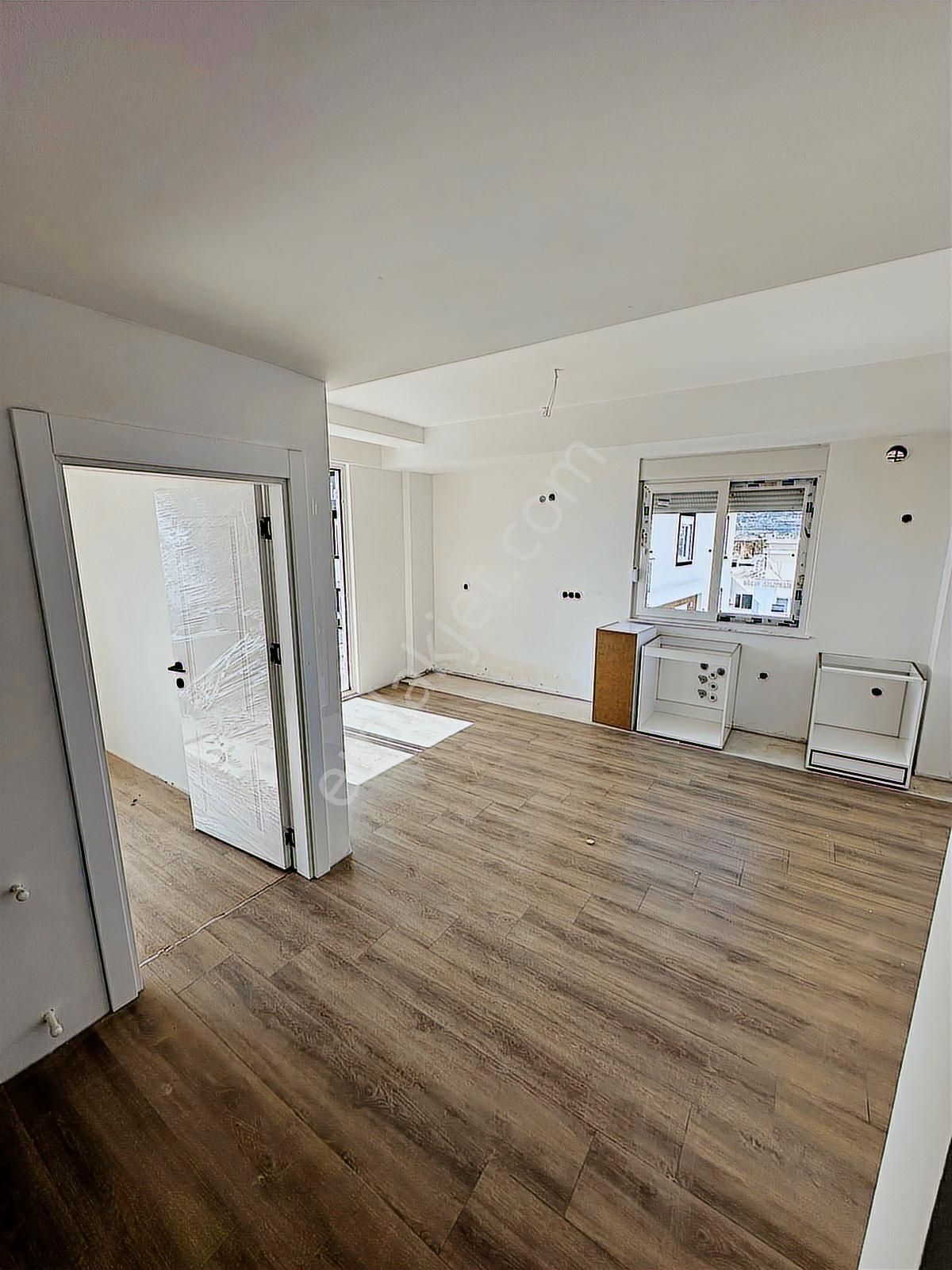 Gökhan Gökdemir'den Fırsat 1+1 Satılık Daire - Görsel 8