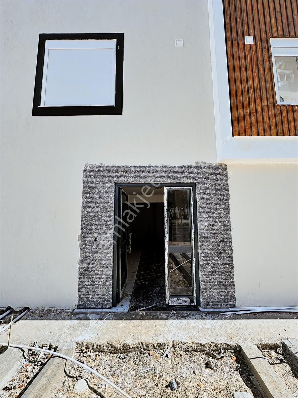 Gökhan Gökdemir'den Fırsat 1+1 Satılık Daire - Görsel 3