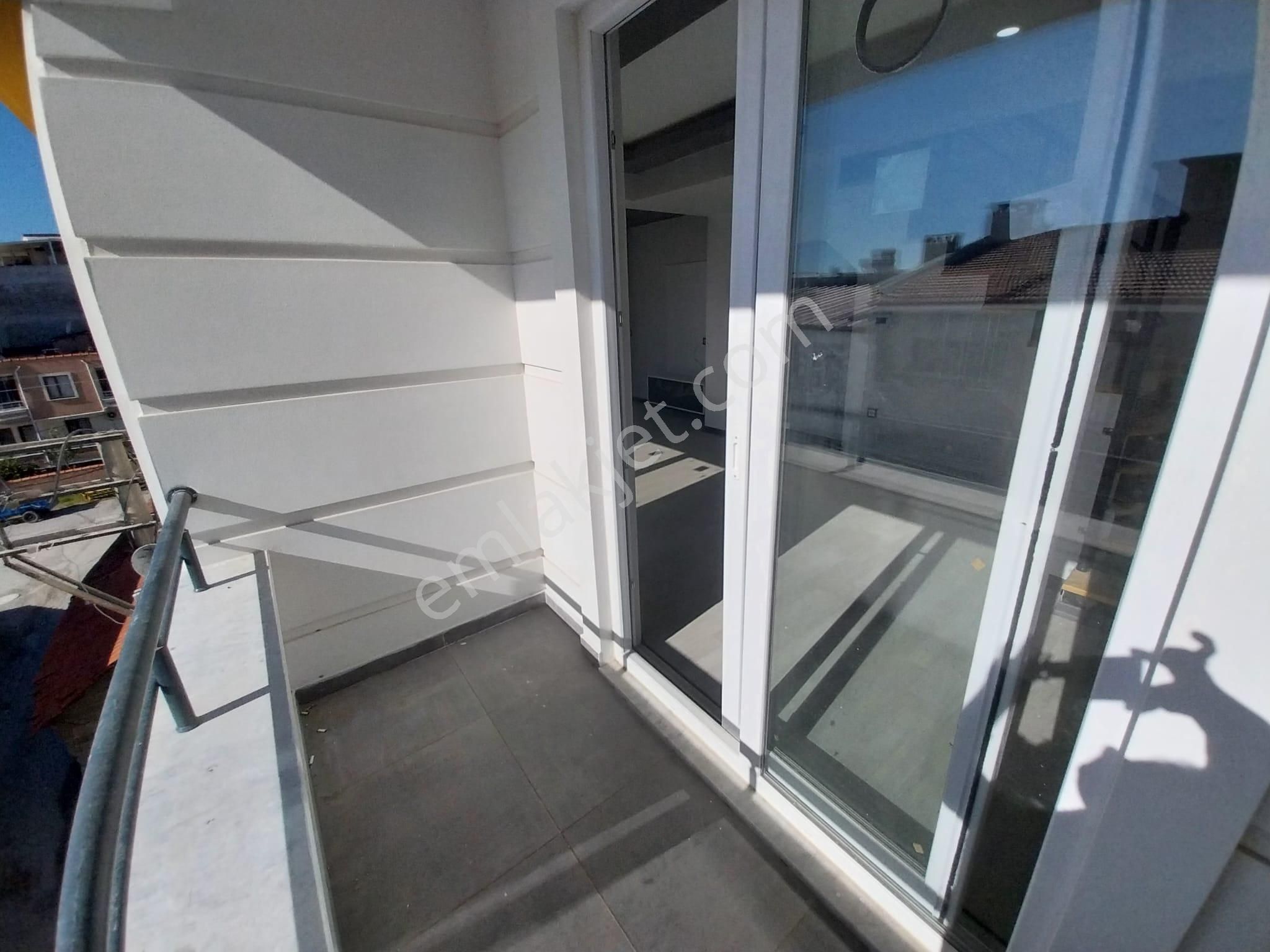 ▓yüksel'den Edremit'te Önü Açık İki Mutfaklı Sıfır 3+1 Satılık Dublex - Görsel 13