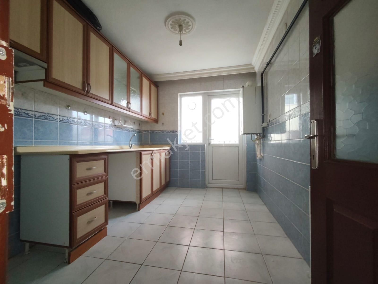 Yılmaz Gayrimenkul Asansörlü Cadde Üzeri 3+1 Ön Cephe Kıralık Yapılı Masrafsız Mavı Okul Yanı - Görsel 14
