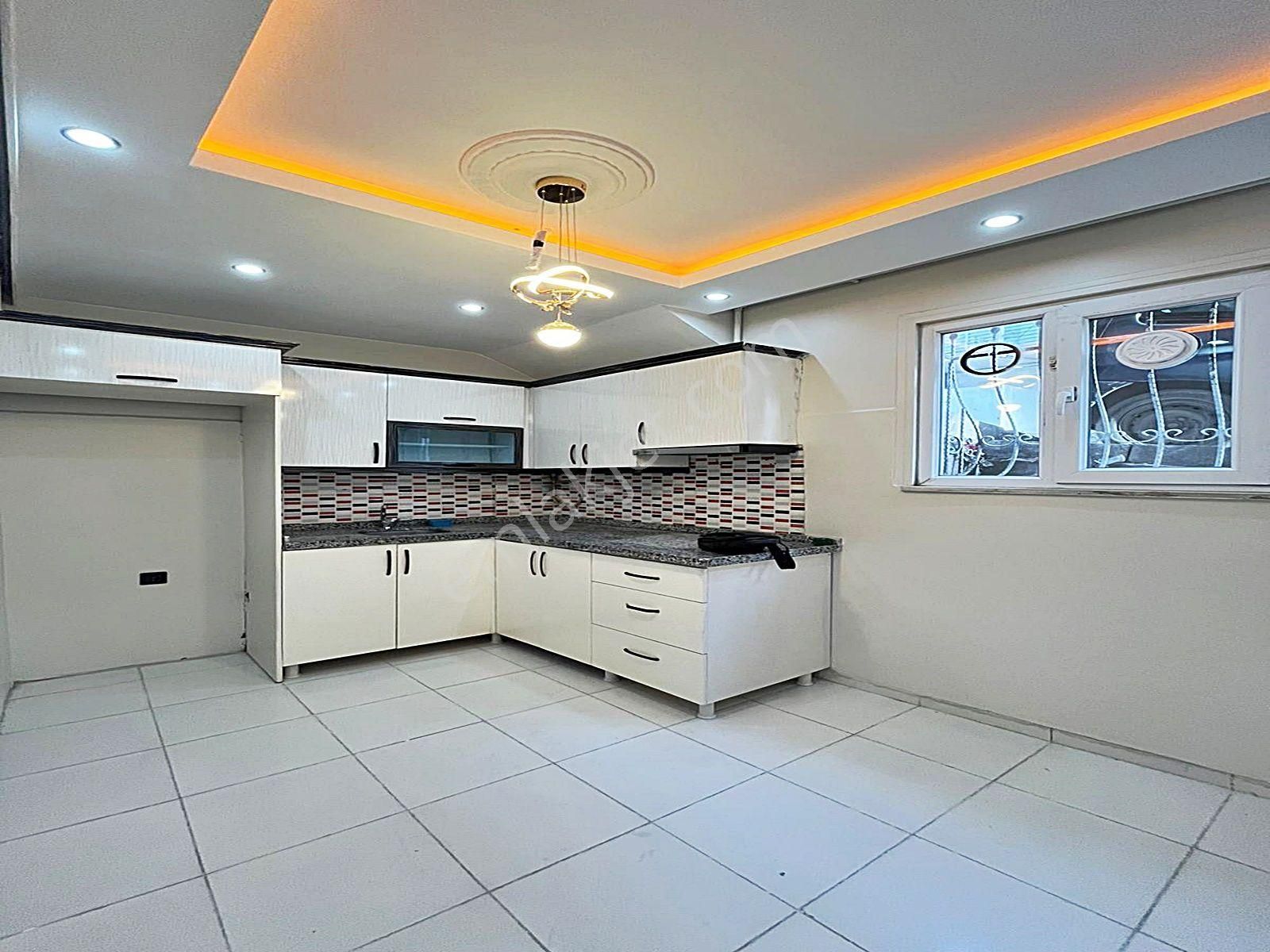 Esenyurt Kıraç Hürriyet Mahallesinde Geniş Balkonlu 3+1 Giriş Kat Daire !!! 2 - Görsel 4