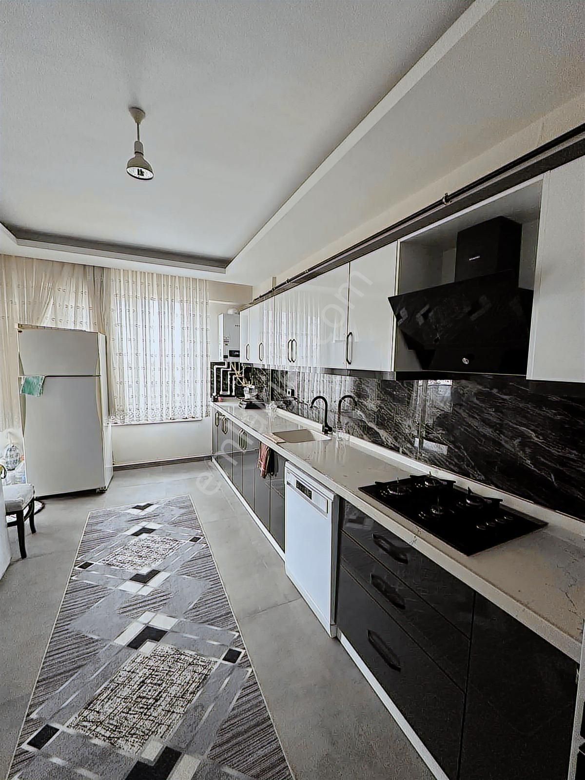 Erkilet Osmangazide Yatay Mimari Satılık 3+1 - Görsel 10