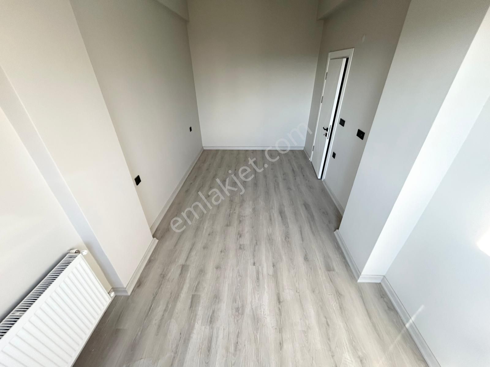Yükselden Kadıköyde Fırsat! Ön Cephe Geniş Balkon Şık 2+1 Satılık Daire* - Görsel 4