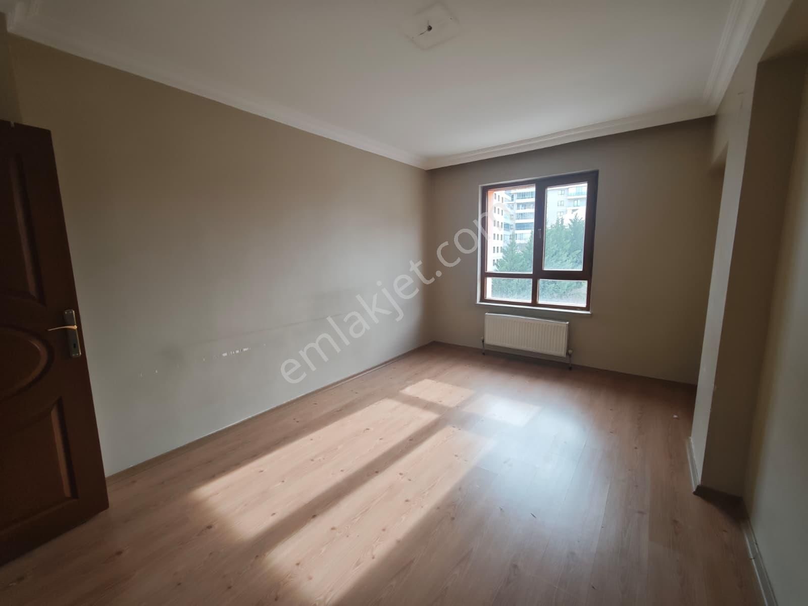 Ilı Lider Emlak'tan Ilı Ön Cephe Köşe Başı 3+1 Kiralık Daire - Görsel 10