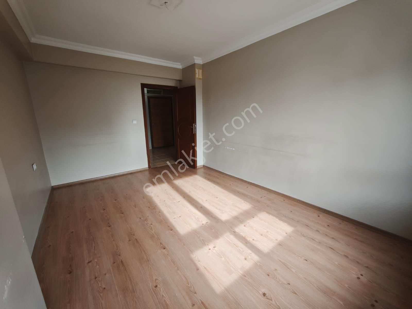 Ilı Lider Emlak'tan Ilı Ön Cephe Köşe Başı 3+1 Kiralık Daire - Görsel 15