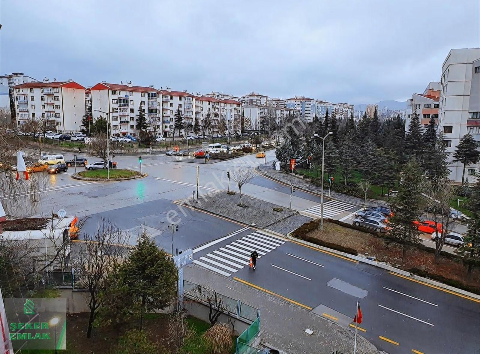 Şeker Emlak'tan Batıkent'te Satılık Site Dairesi - Görsel 27