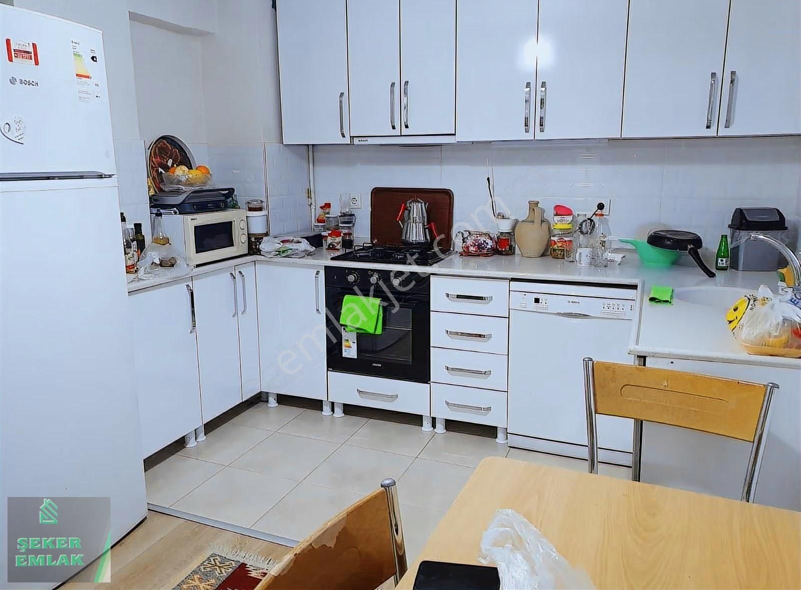 Şeker Emlak'tan Batıkent'te Satılık Site Dairesi - Görsel 20