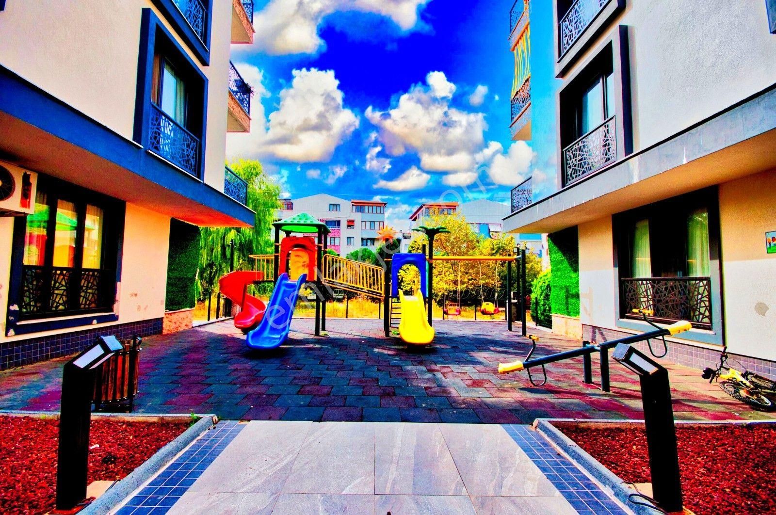 Yiğit'ten İkizçayda 2+1 Havuzlu Öncephe Şık Tasarımlı Daire - Görsel 3