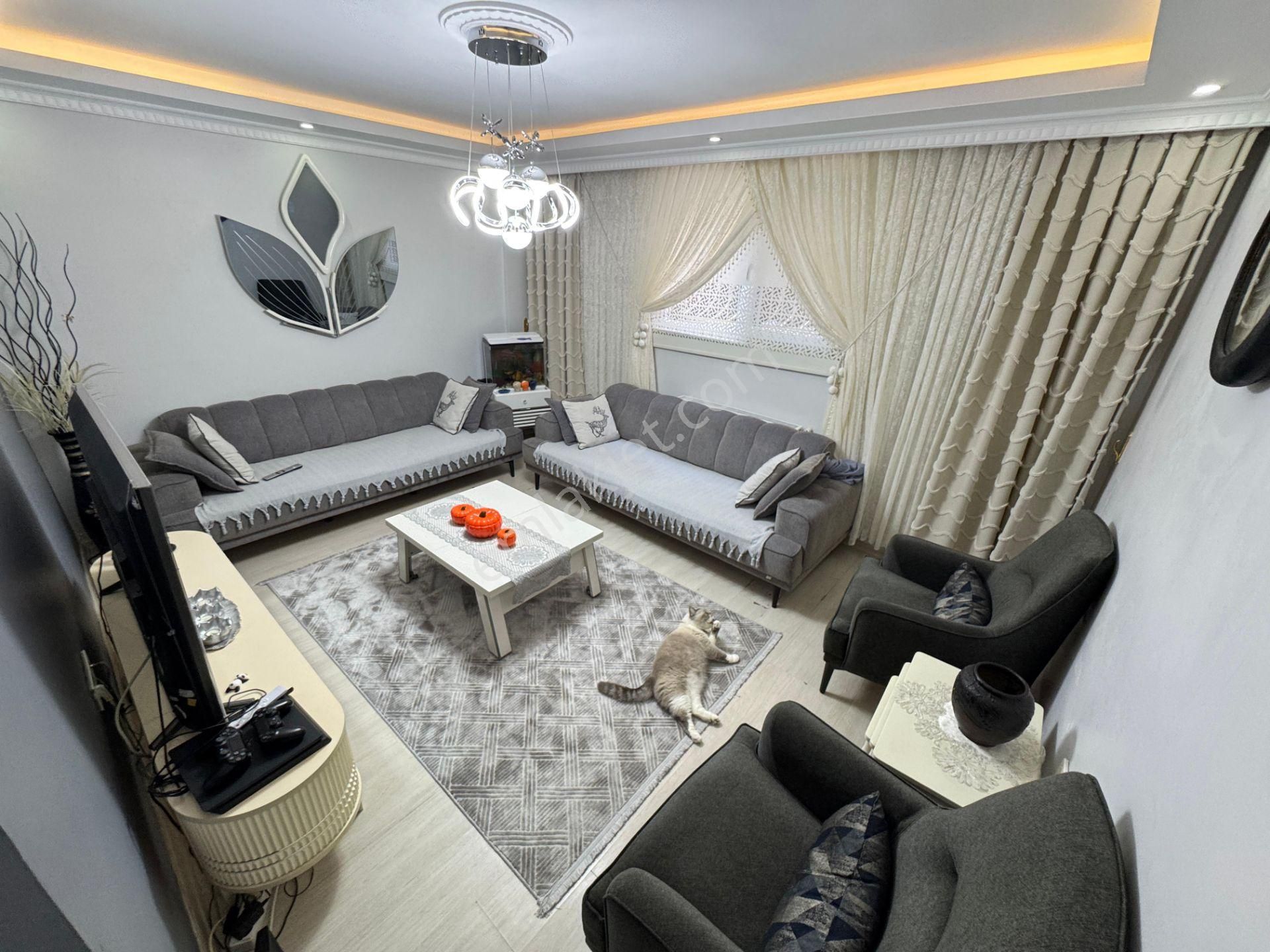 Üç Kardeşler'den Cebeci Mah 2+1 100m² Ferah Yüksek Camlı Bahçe Kat