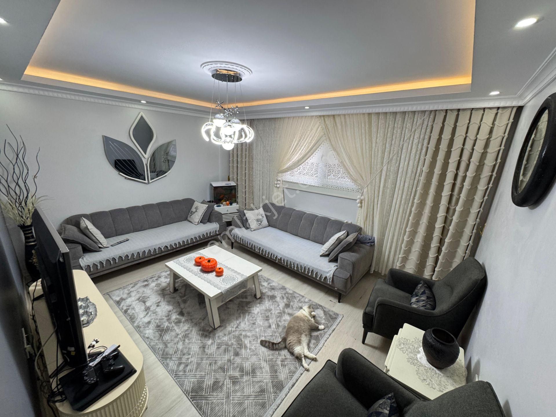 Üç Kardeşler'den Cebeci Mah 2+1 100m² Ferah Yüksek Camlı Bahçe Kat - Görsel 3